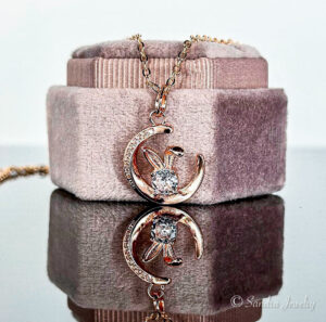 Rose Gold Cute Pearl Rabbit on the Moon Necklace