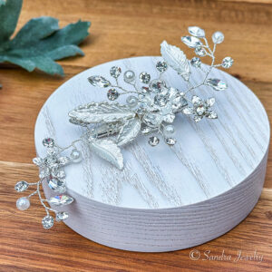 Delicate Bridal Hair Clip with Flowers and Leaves