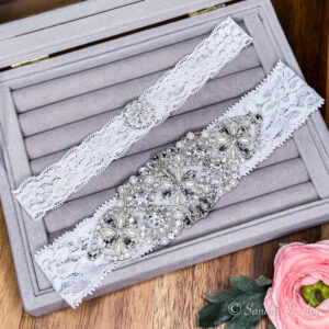 Classic Style Lace Garter Set with Crystals and Pearls