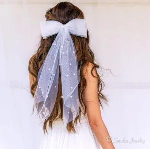 Bridal Pearl Bow Veil