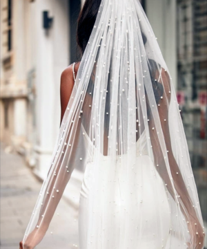 Luxury Pearl Wedding Veil